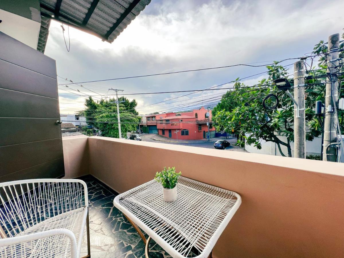 Casa Serena B&B Santa Tecla Bagian luar foto