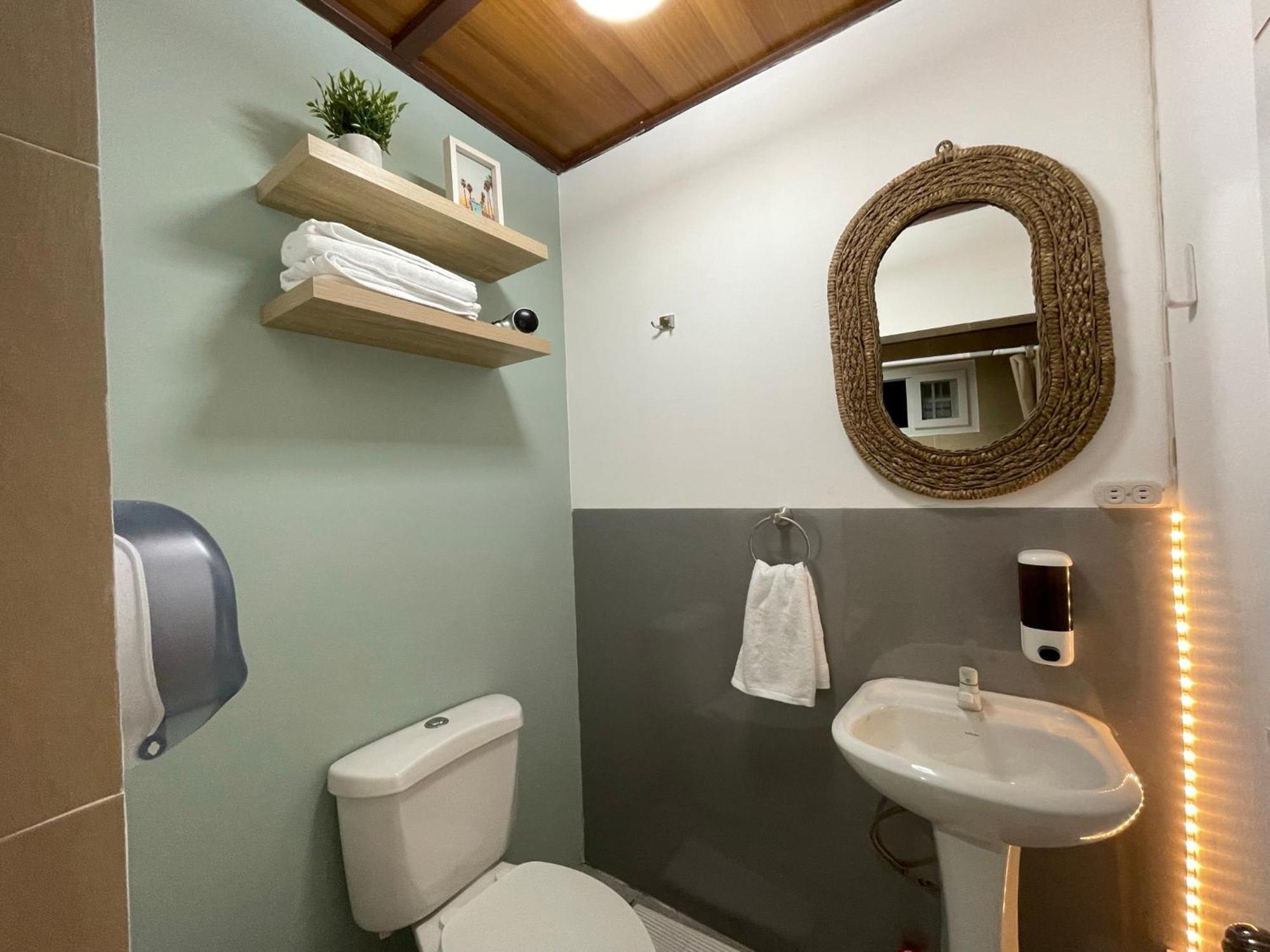 Casa Serena B&B Santa Tecla Bagian luar foto