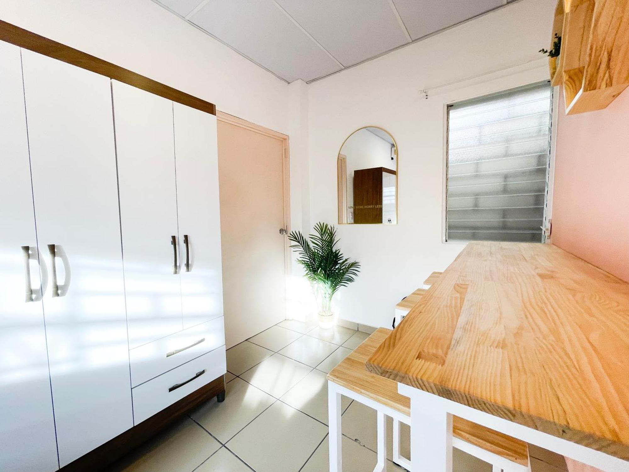 Casa Serena B&B Santa Tecla Ruang foto